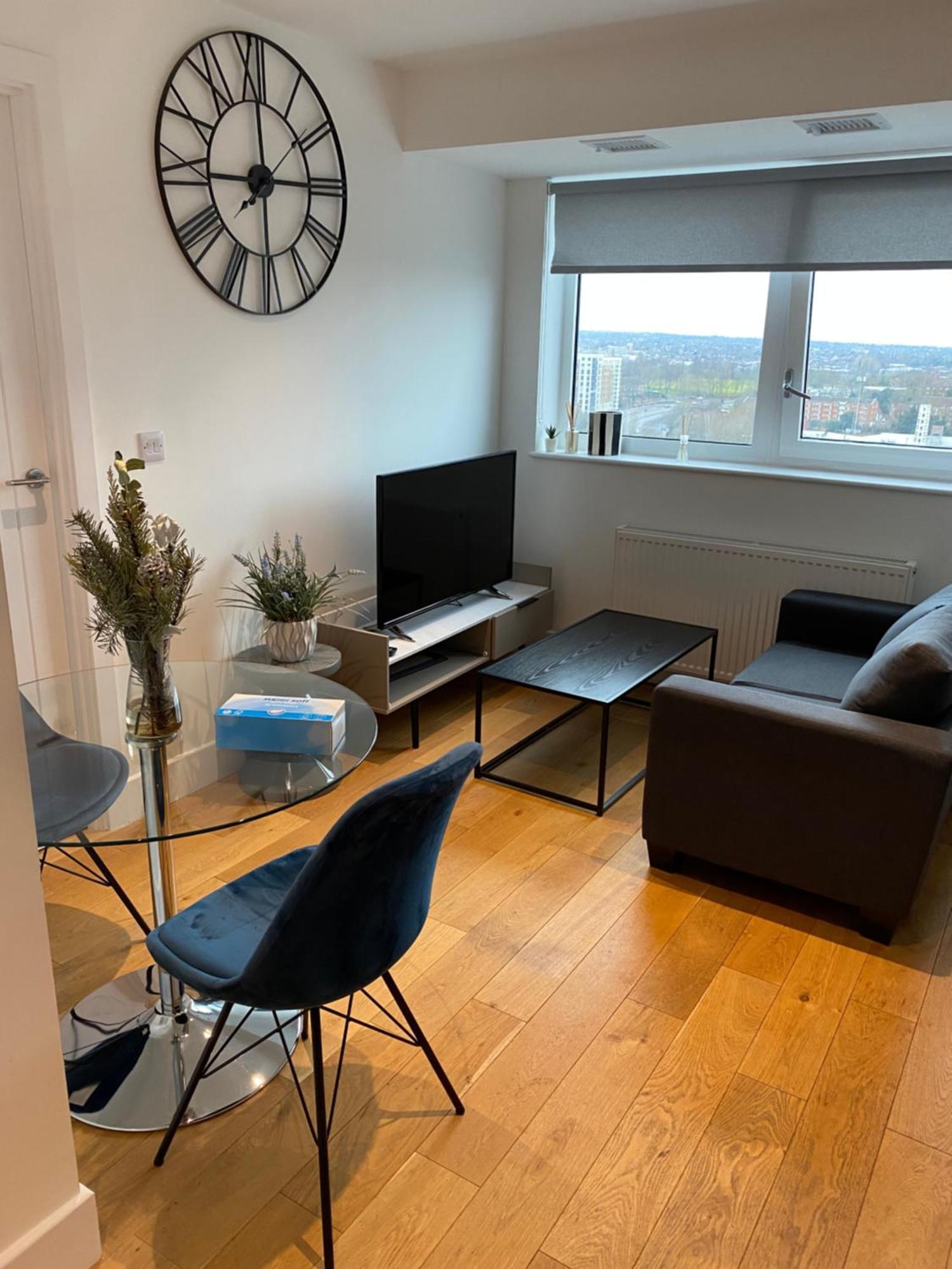 קרוידון Morden 1 Bedroom City- Apt Central Stylish Living מראה חיצוני תמונה